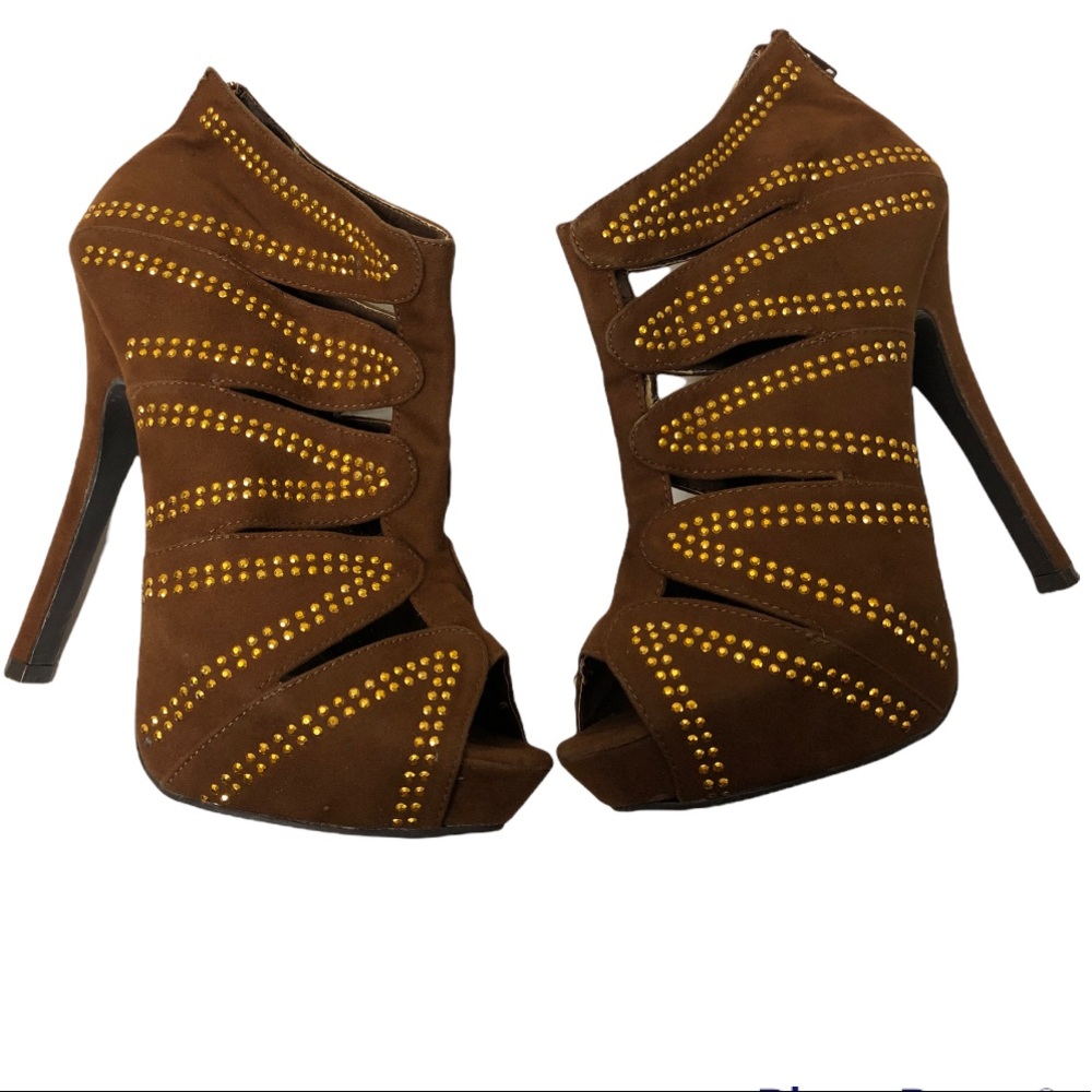 Liliana camel platform heels Sz 8.5